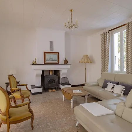 L'ecrin Des Corbieres فندق مبيت وإفطار 3*