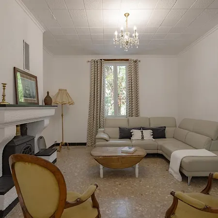 فندق مبيت وإفطار L'ecrin Des Corbieres 3*
